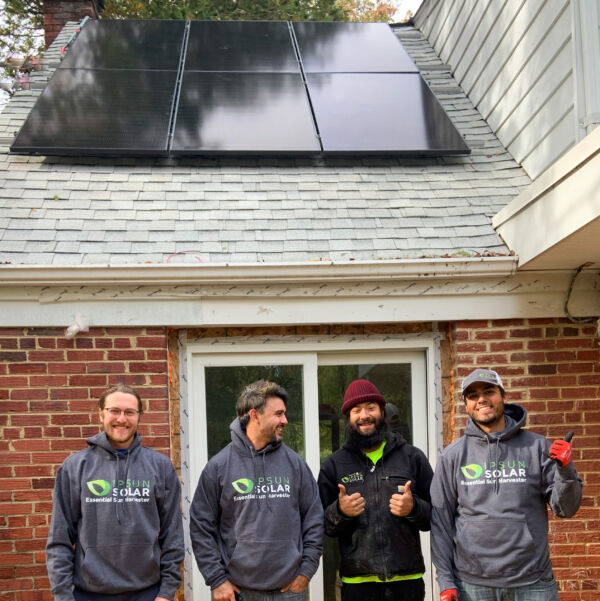 ipsun solar team in front of home