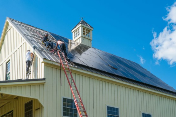 barn solar installed by Ipsun Solar 2